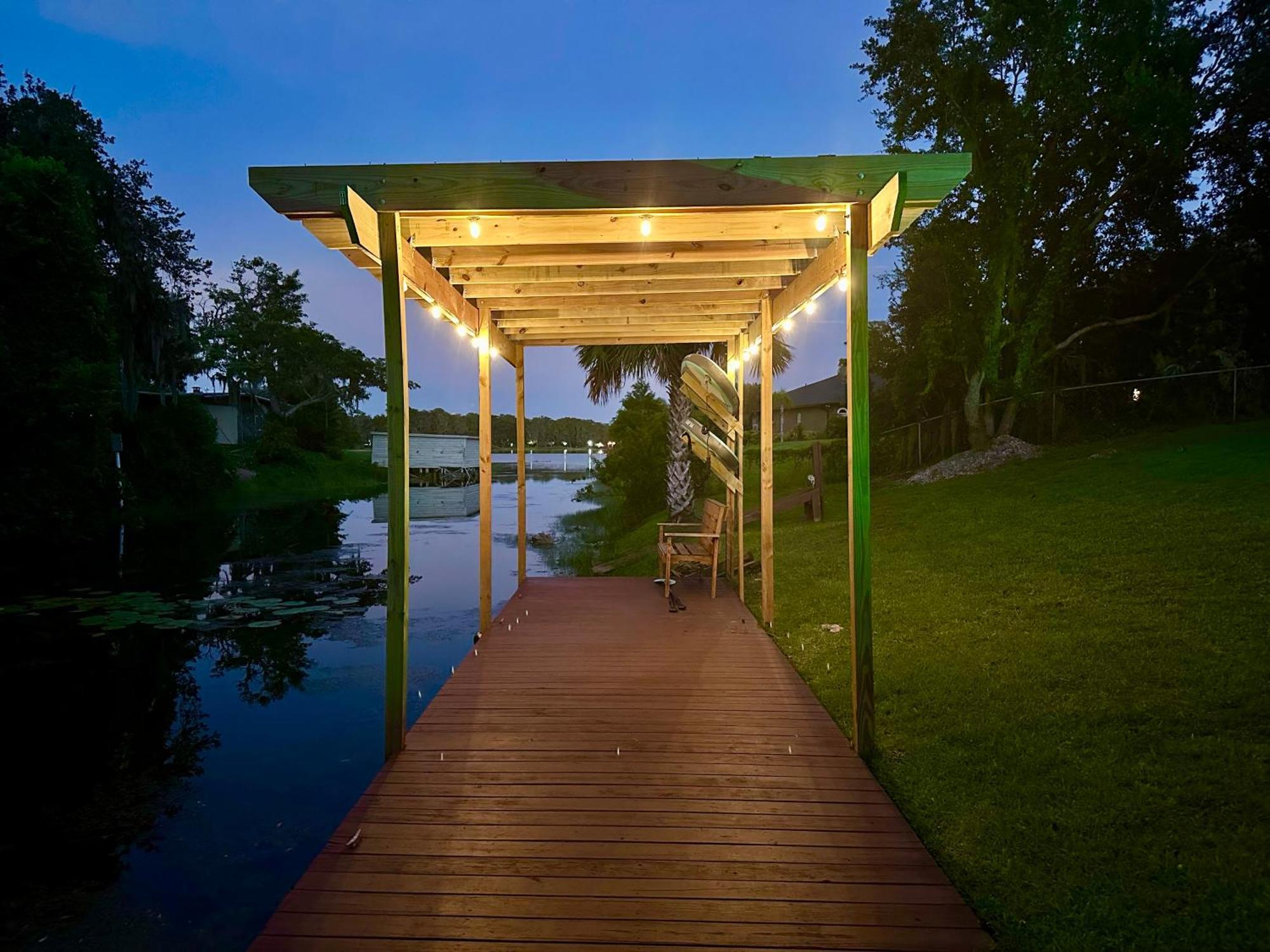 Lakefront 7 Bedroom Duplex, Pool, Boat, And Hottub Orlando Bagian luar foto